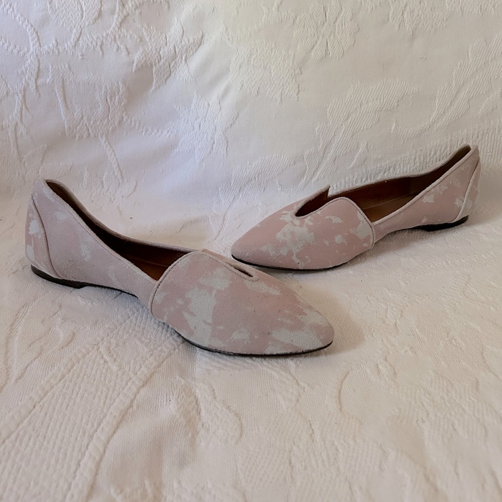 NWOT: Gee Wawa - Anthropologie Lydia Pink Metallic and White Spotted Suede Loafe